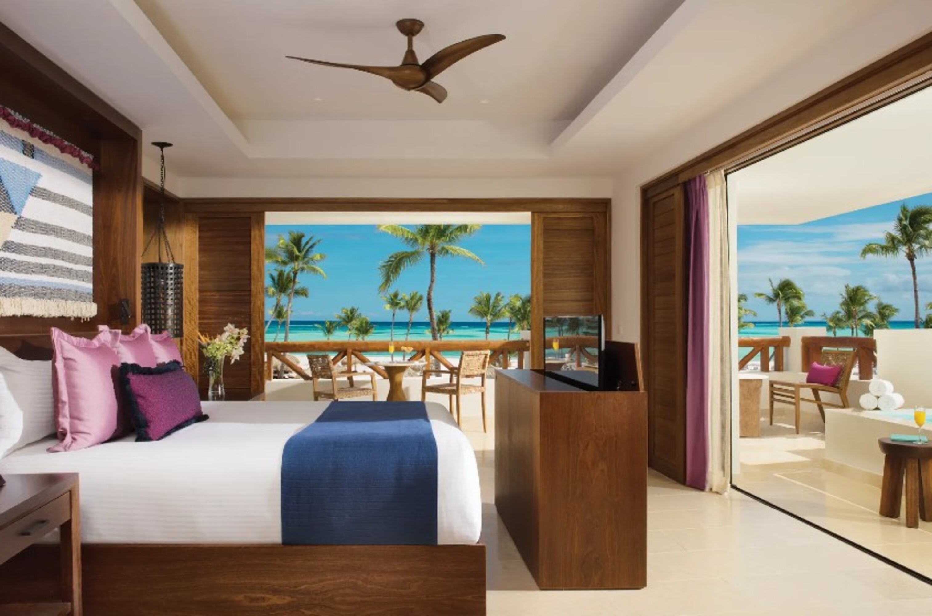 Suite, King Bed, Ocean Front