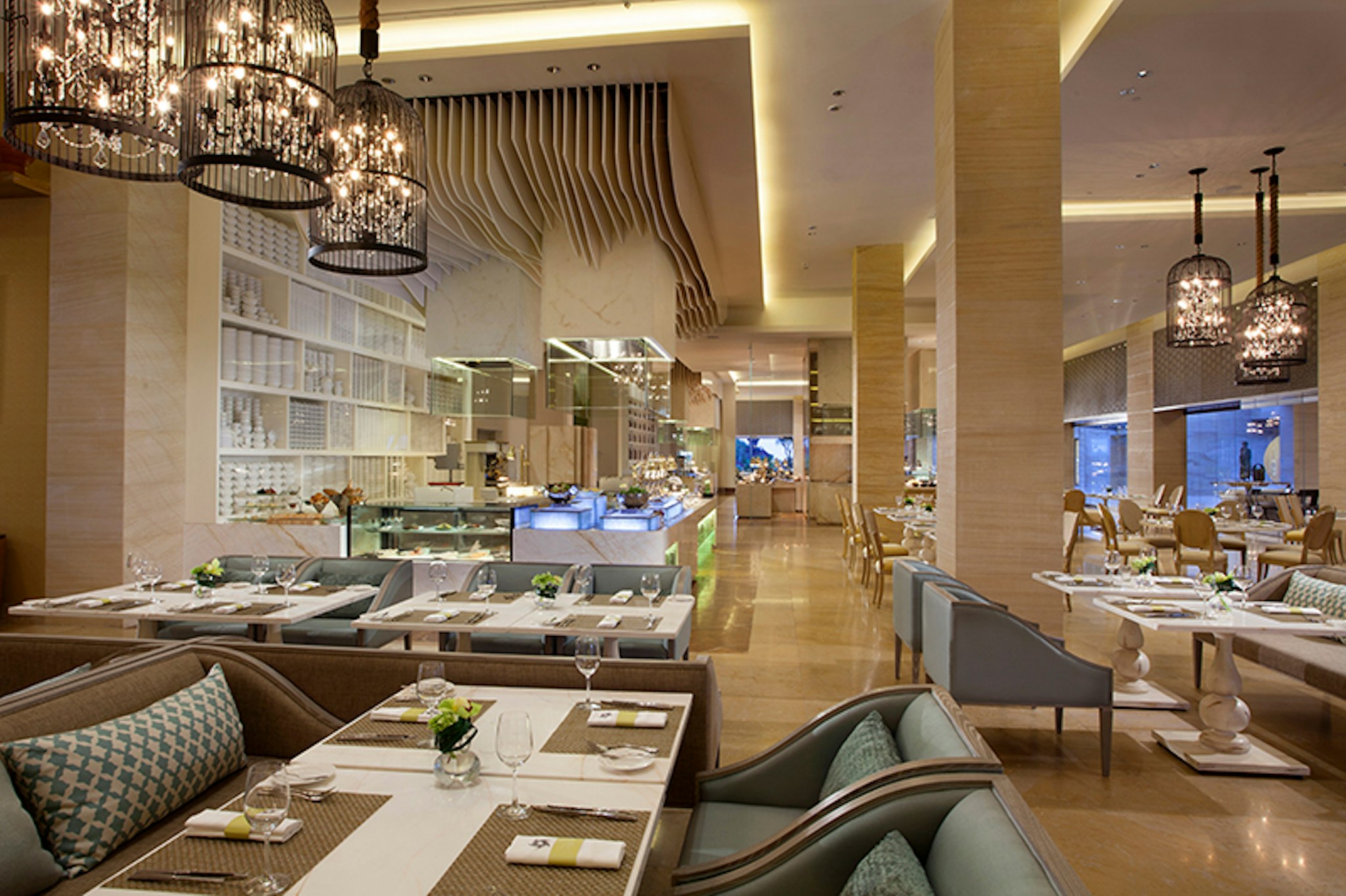 Mulia Resort Nusa Dua Bali 8/14