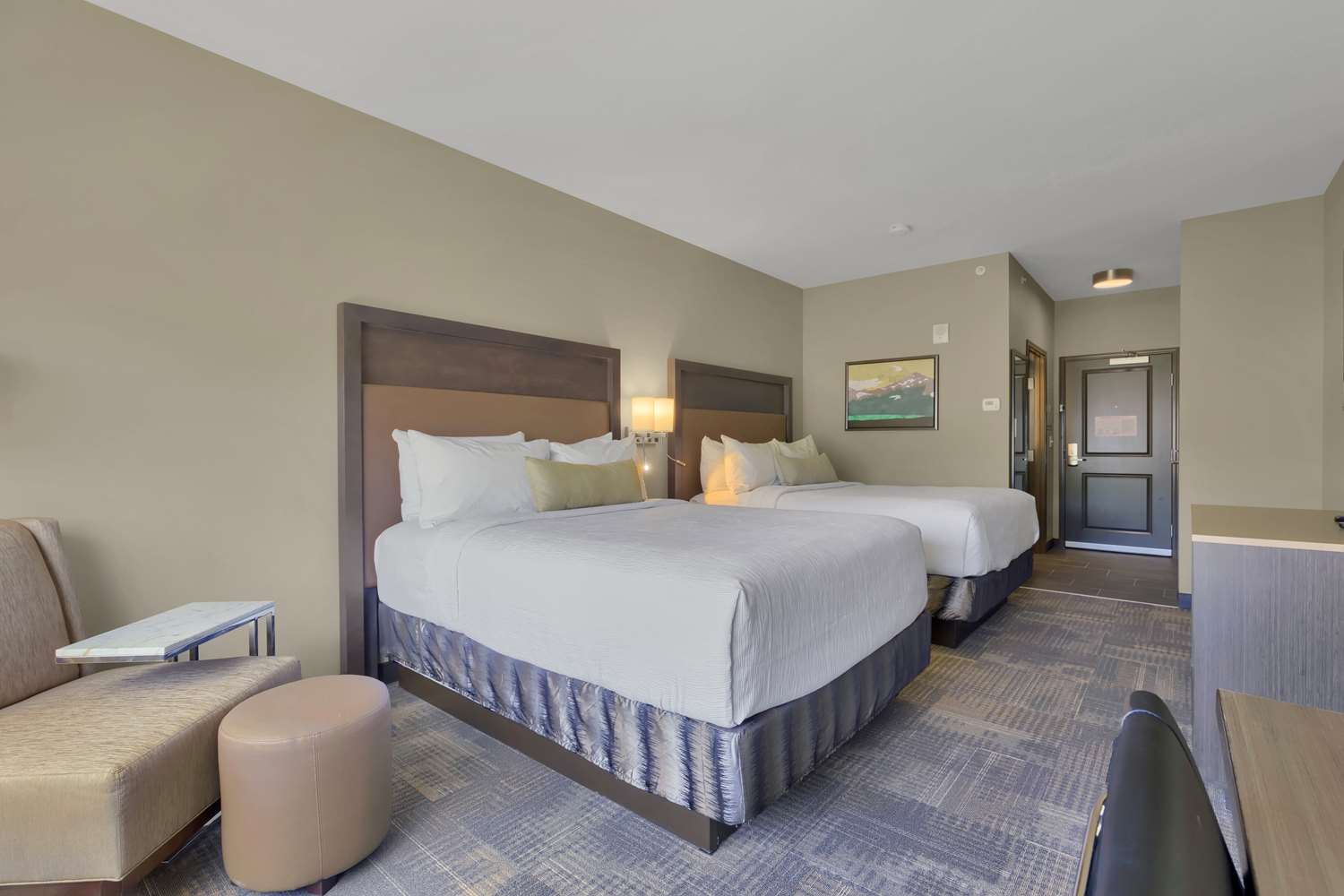 جناح بسريرين كوين مع أريكة بمطبخ، Best Western Plus Executive Residency Fillmore Inn 4/5