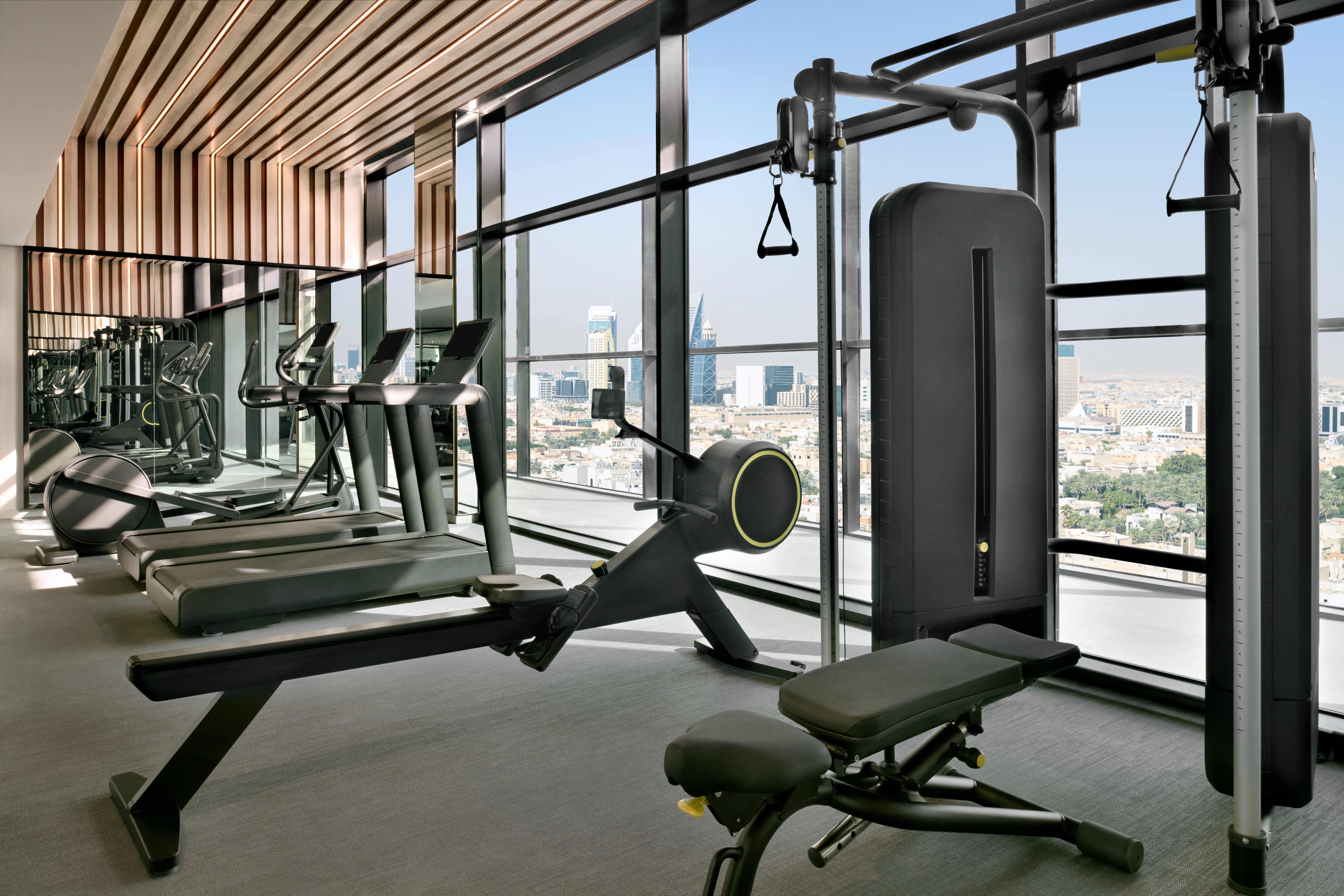 Crowne Plaza Riyadh Al Takhassusi 37/55