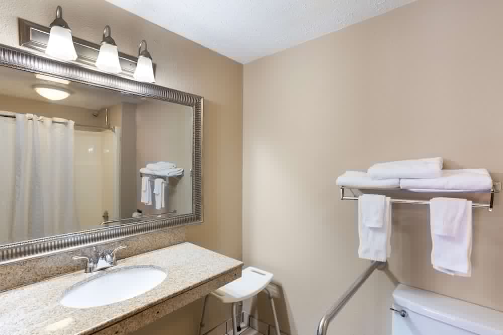 SureStay Hotel by Best Western Summersville 46/50