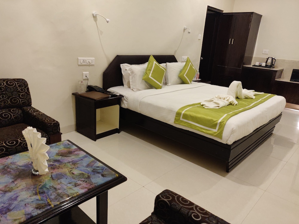 Chandra Inn 16/50
