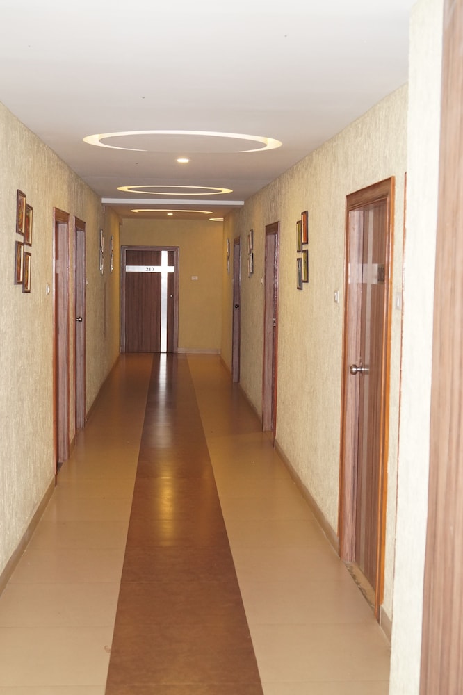 VINAYAGA INN photo2