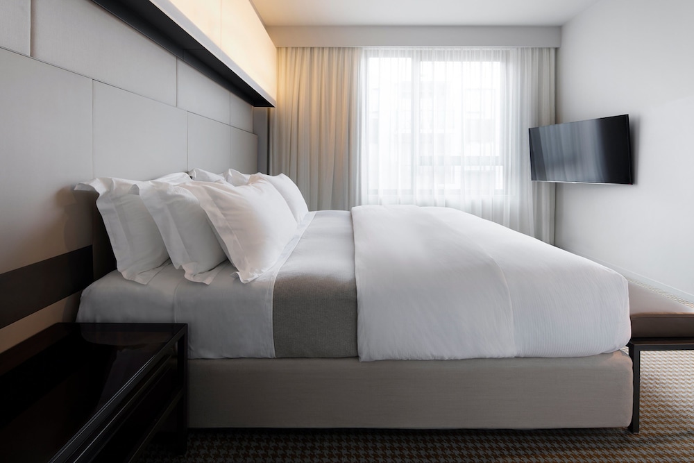 Hotel Realm 40/54
