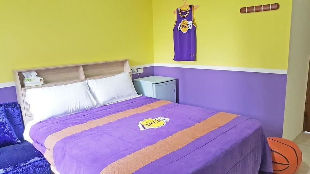 Sportshome B&B 8/33