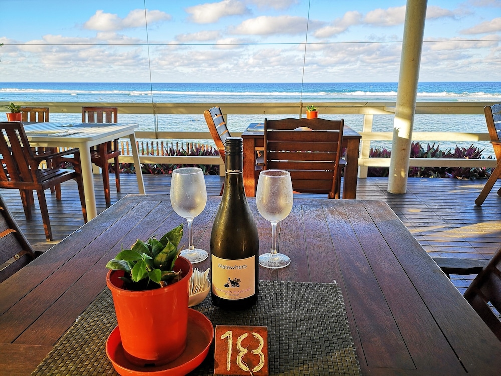 The Islander Hotel 39/50