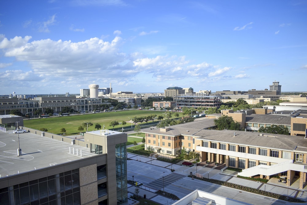 Texas A&M Hotel And Conference Center 58/63