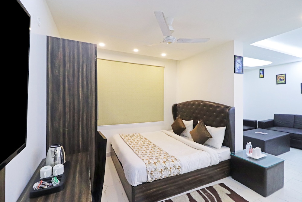 Oyo 10274 Hotel Aamara 41/61