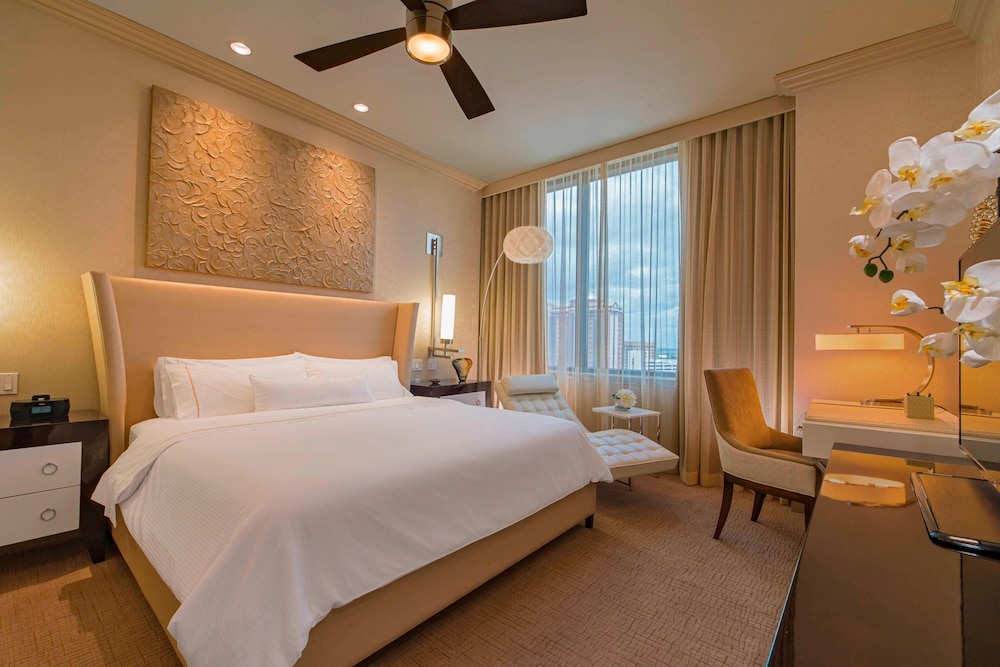 The Westin Houston Downtown 7/21