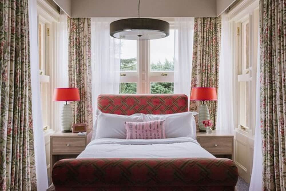 Pendley Manor 12/50