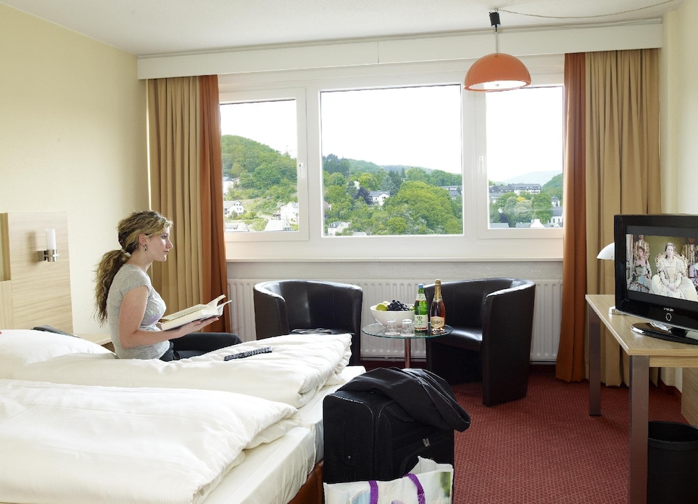 OPAL HOTEL 18/53