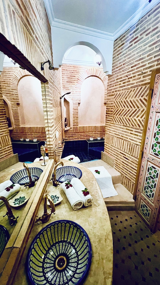 Riad Alida 21/50