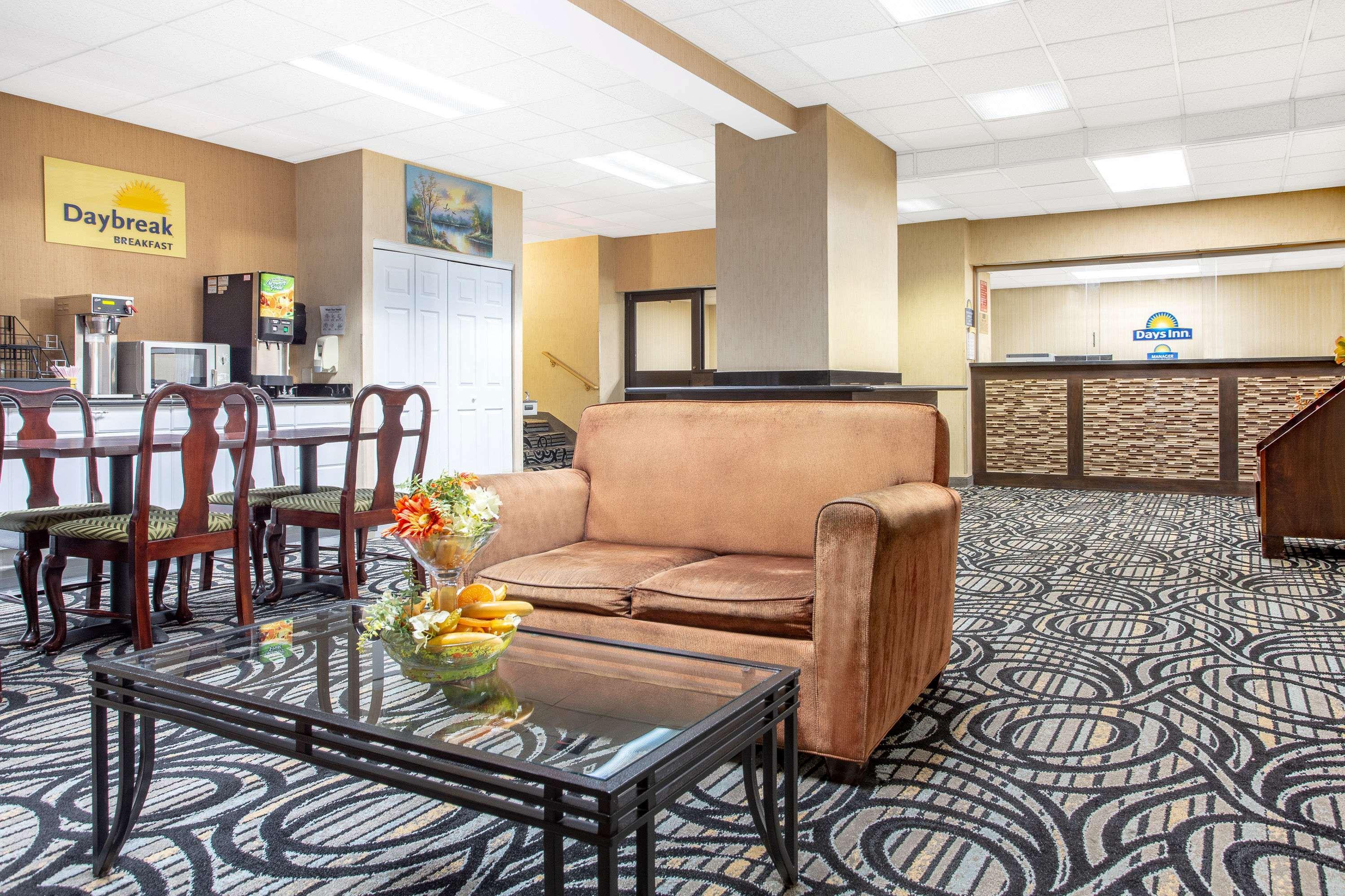 Days Inn By Wyndham College Park 3/13