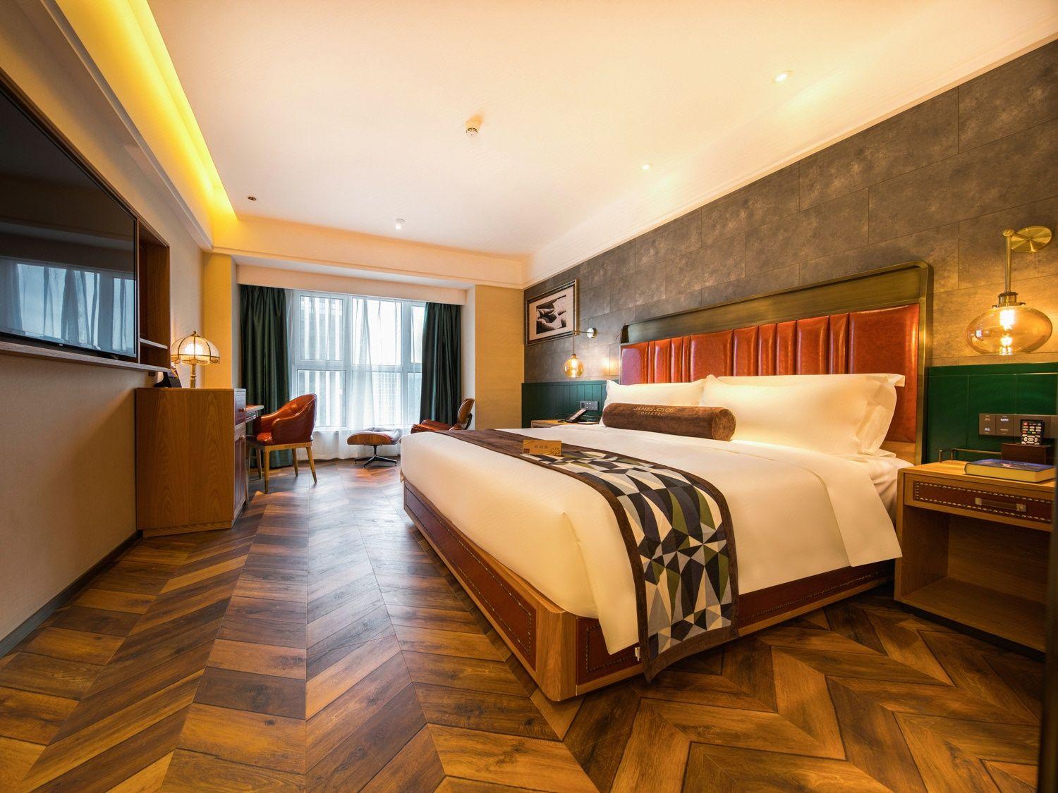 James Joyce Coffetel Hotel (Jinan West Railway Station Convention and Exhibition Center) 24/47