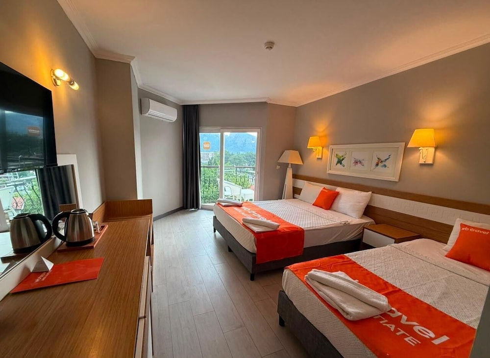 Get Enjoy Hotels 18/58