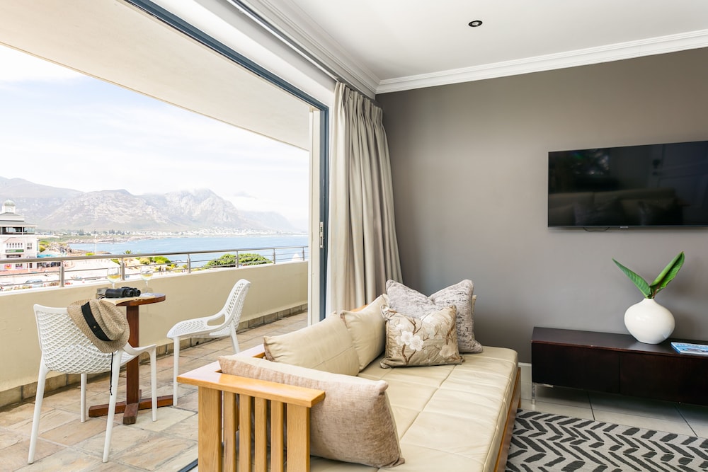 Harbour Square Hermanus Apartments 23/50
