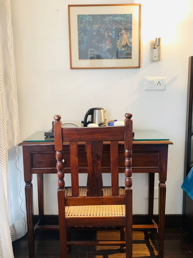 Hotel Vandana S Bed And Breakfast 34/50