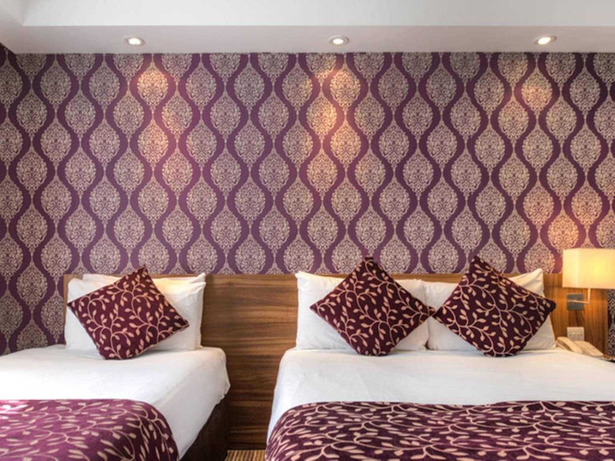 City Continental Kensington 36/47