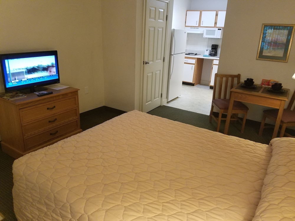 Affordable Suites of America 24/38