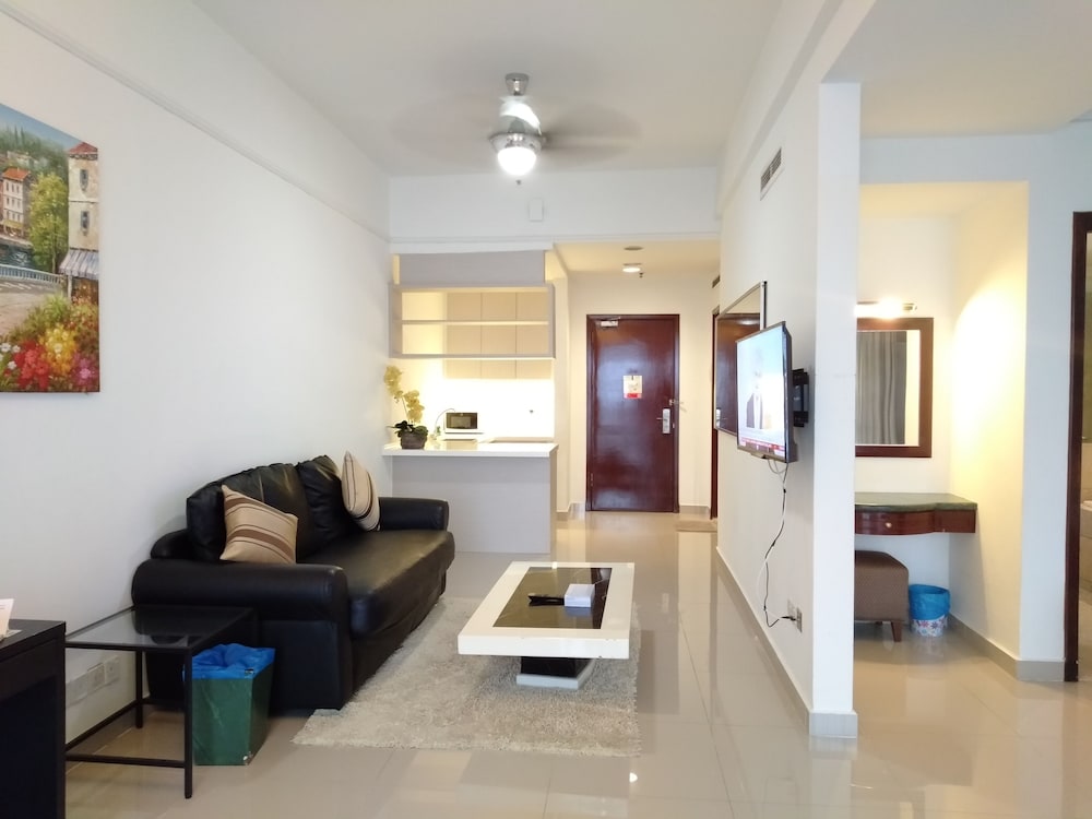 Grand Service Apartment @ Times Square 39/51