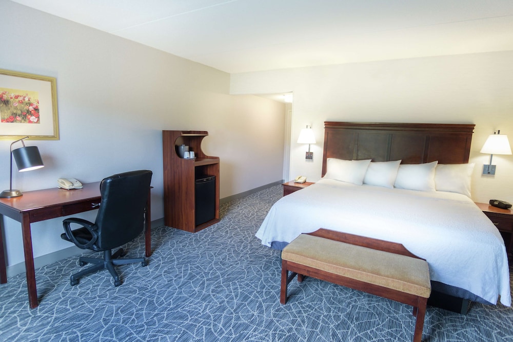 Hampton Inn And Suites Berkshires Lenox 20/59