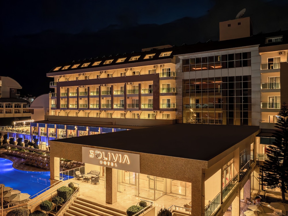 Solivia Hotel 6/50