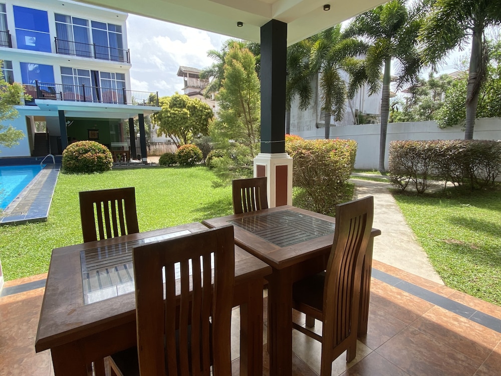 Christima Residence 39/50