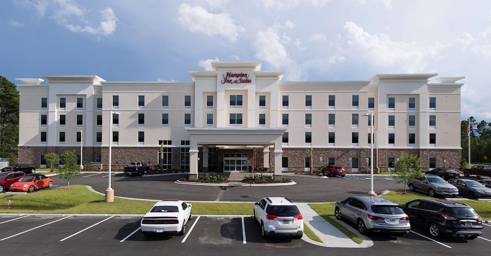 Hampton Inn & Suites Fayetteville 5/46