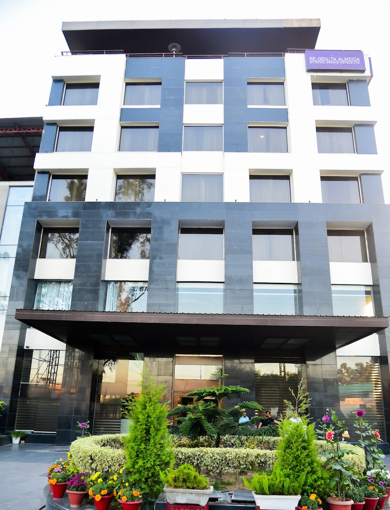 Hotel Almeida 2/43