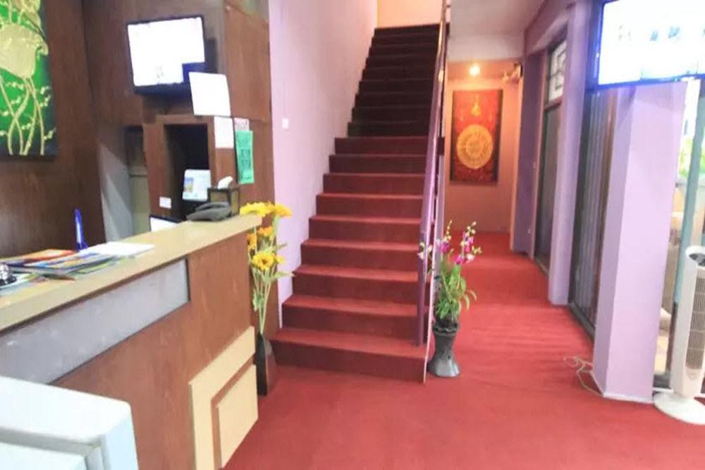 Home Place Guest House 3/49