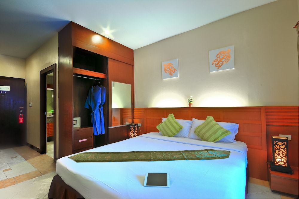 Gazebo Resort Pattaya 50/90