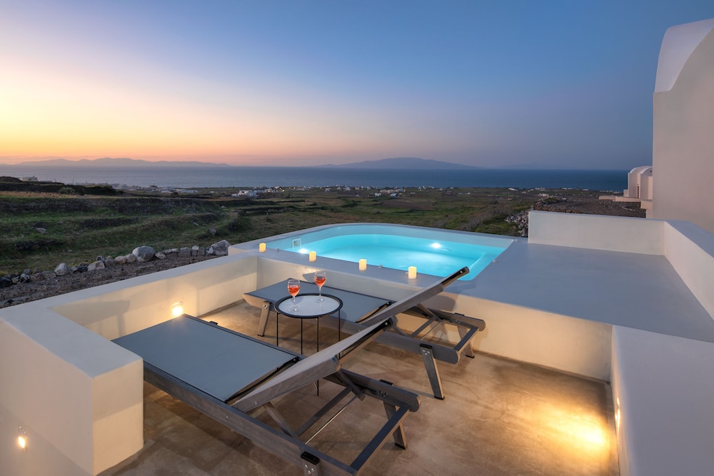 Aplada Suites 64/71