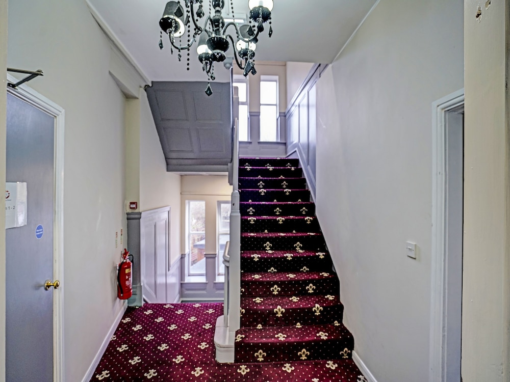 OYO Weaste Hotel 33/50