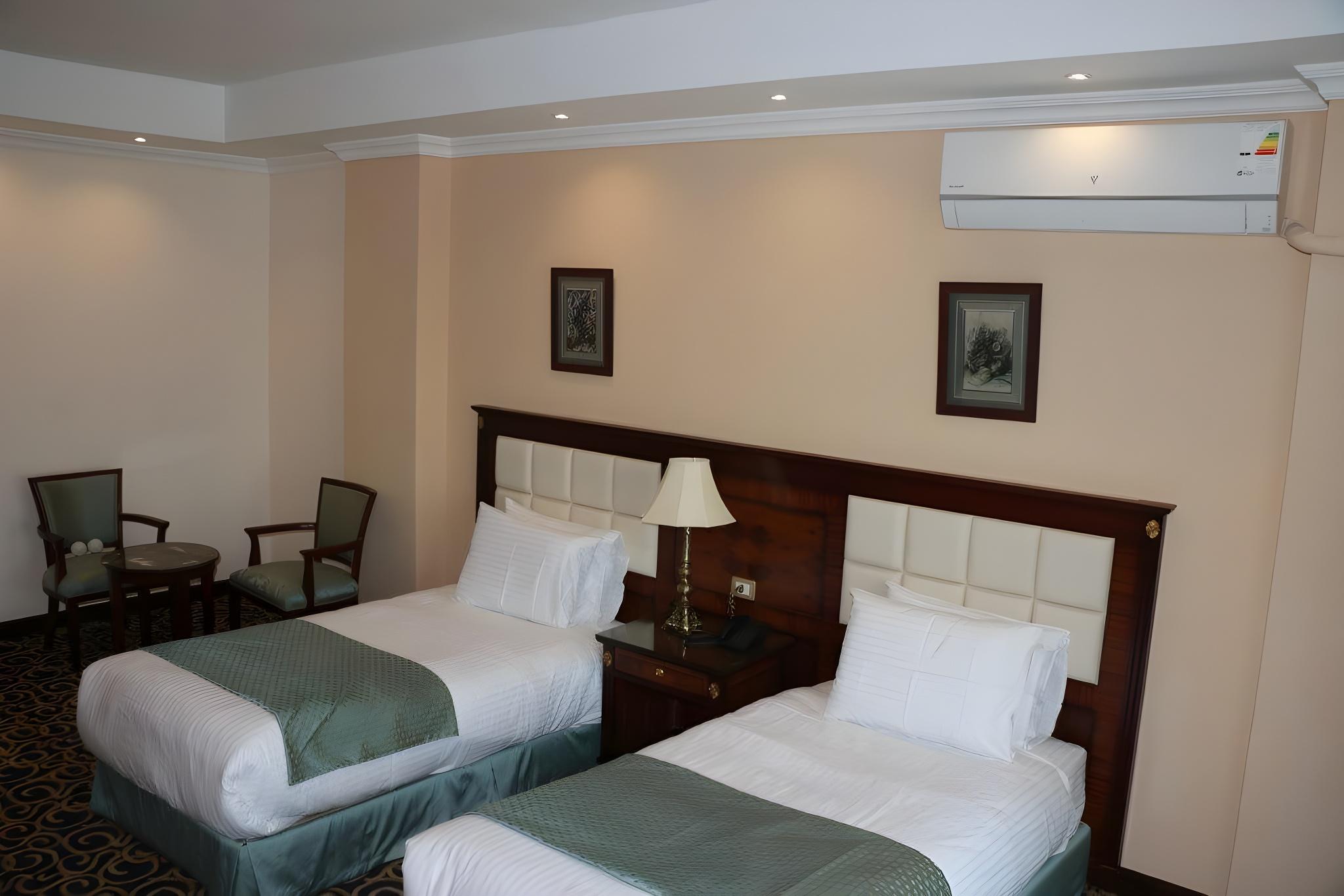 Garden Suite, Quadruple
