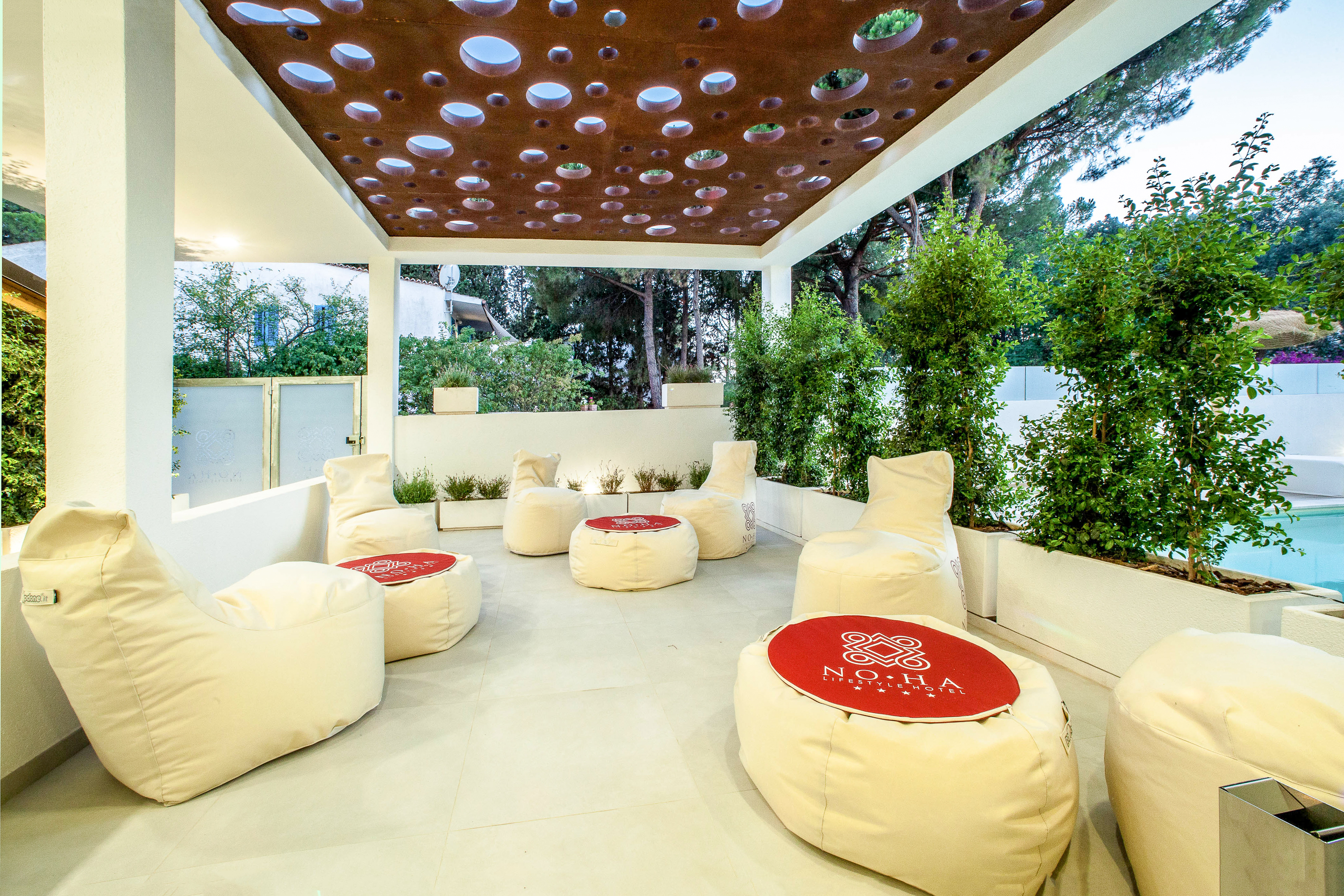 Noha Lifestyle - Adults Only 32/46