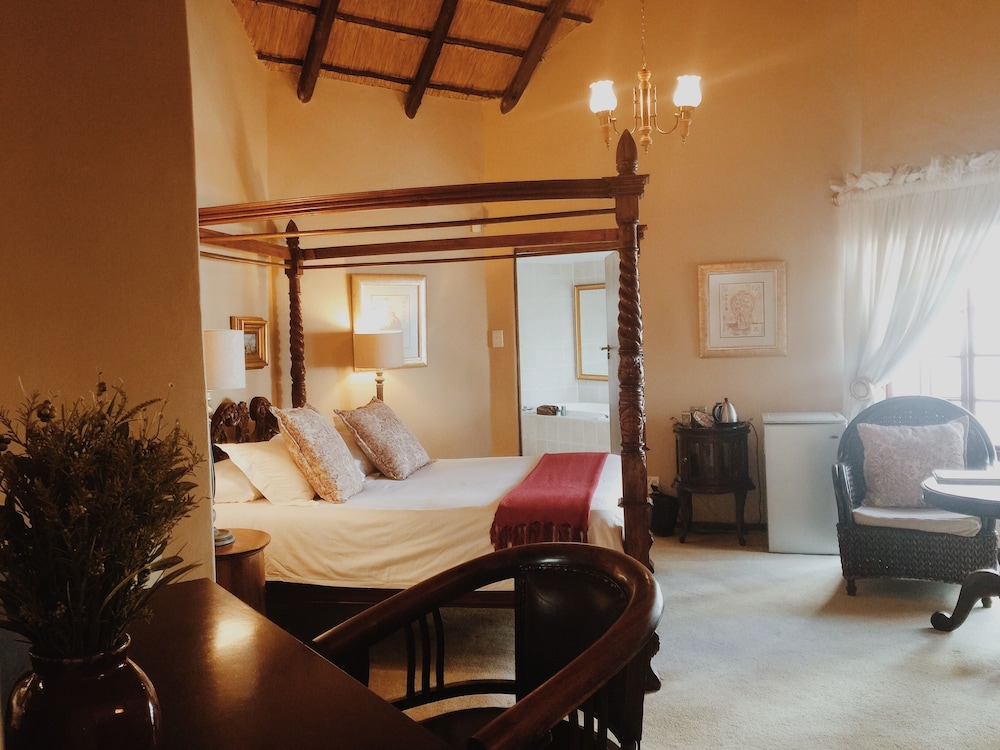 Coral Tree Inn 14/43