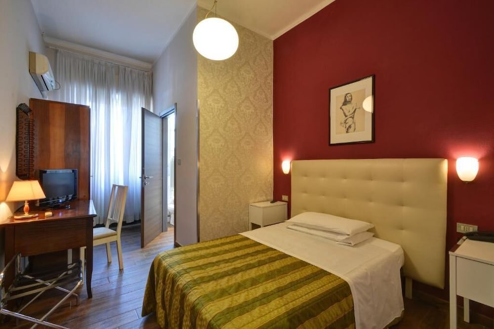 Hotel Universo 14/36