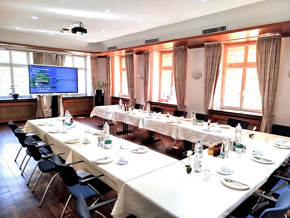 Hotel Schwert 42/50