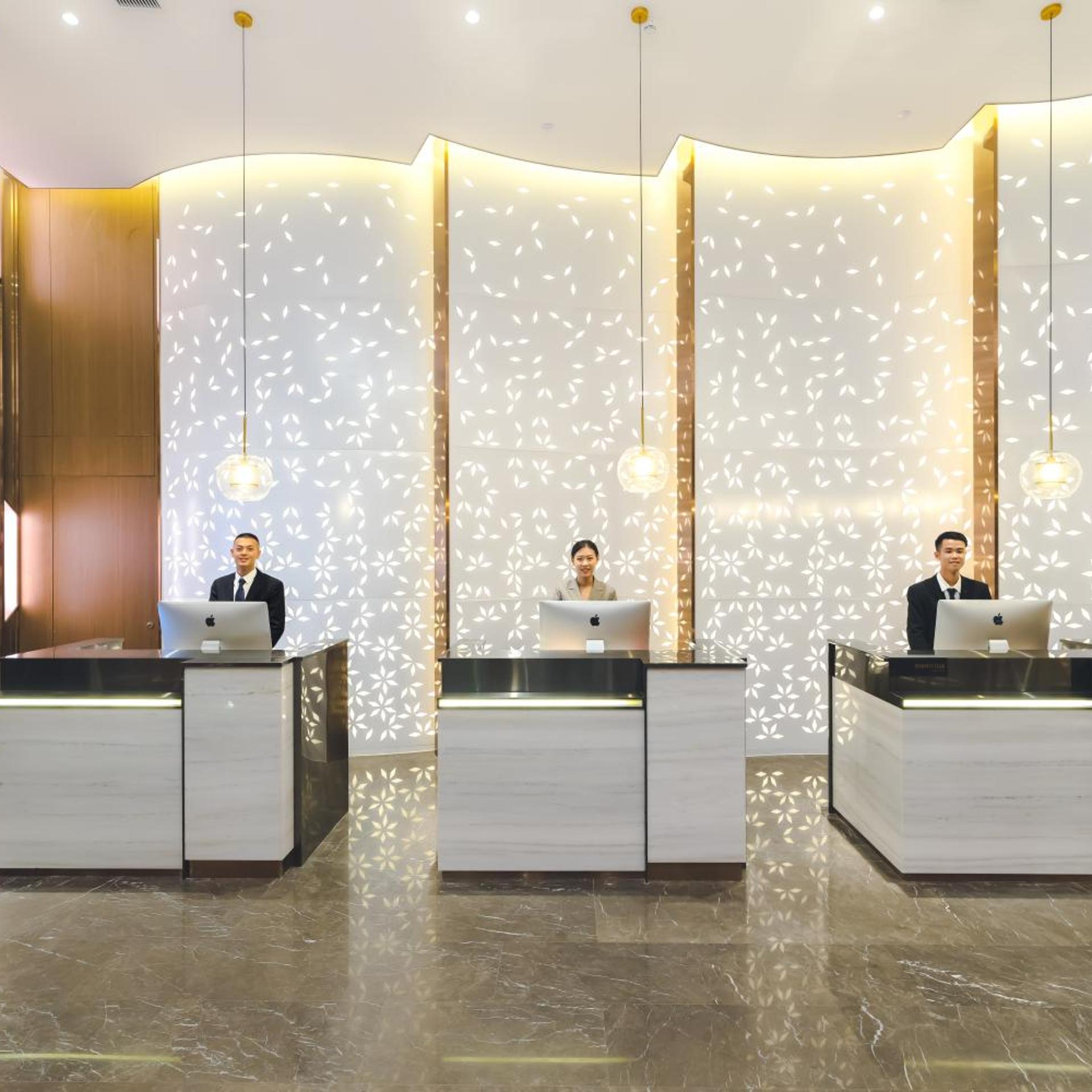 Atour Hotel (Puning High Speed Railway Station, Chinese Traditional Medicine City) 11/58