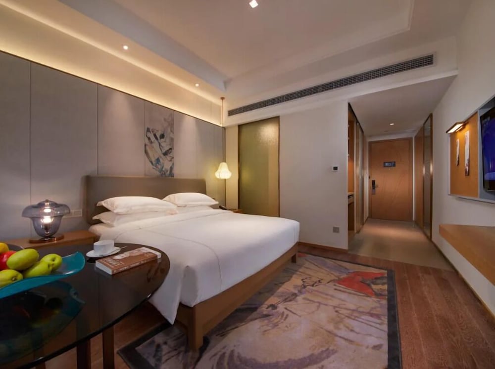 Shuguang The Hotel V Hefei Yaohai 10/27