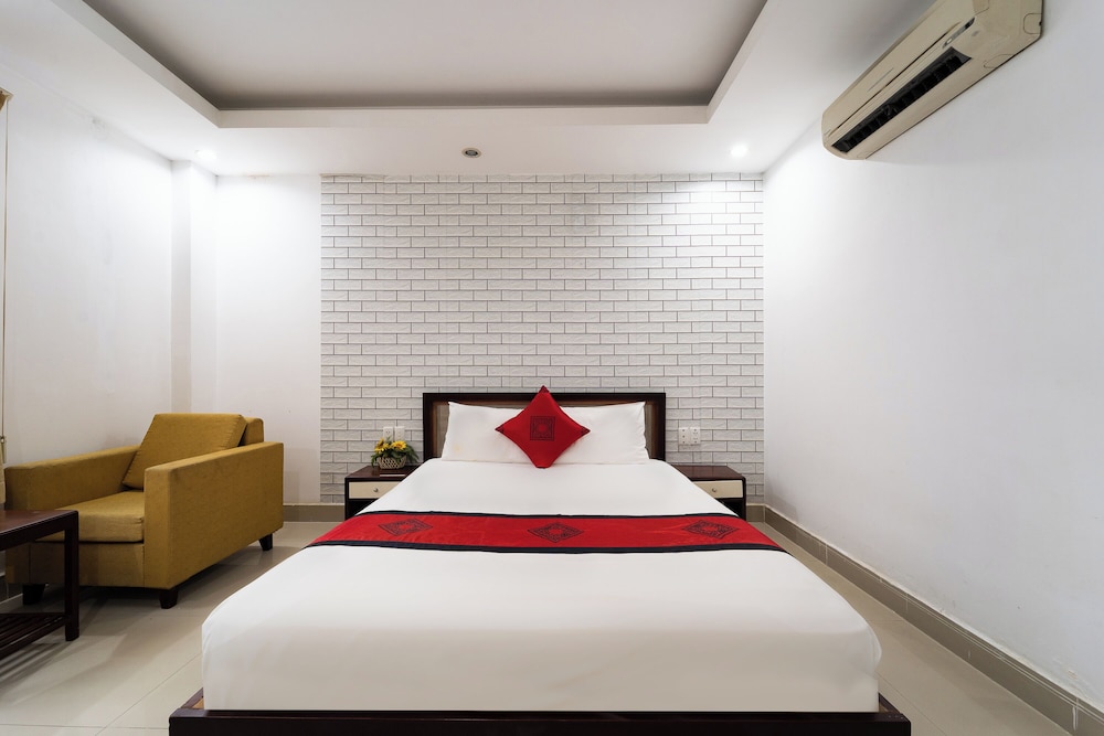 Collection O Cozy 5 Hotel - Near SECC 22/43