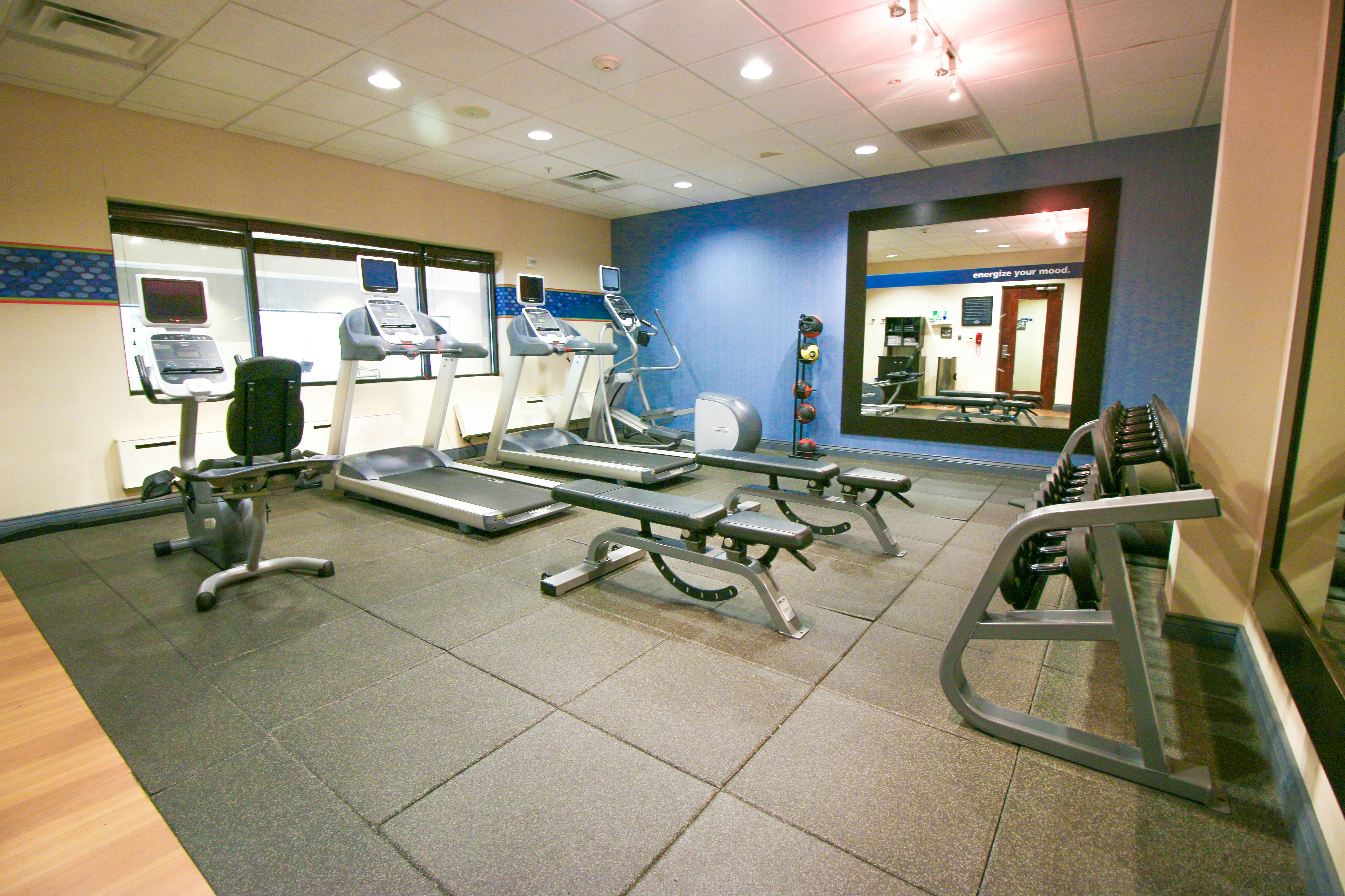 Hampton Inn And Suites Flowery Branch 17/38