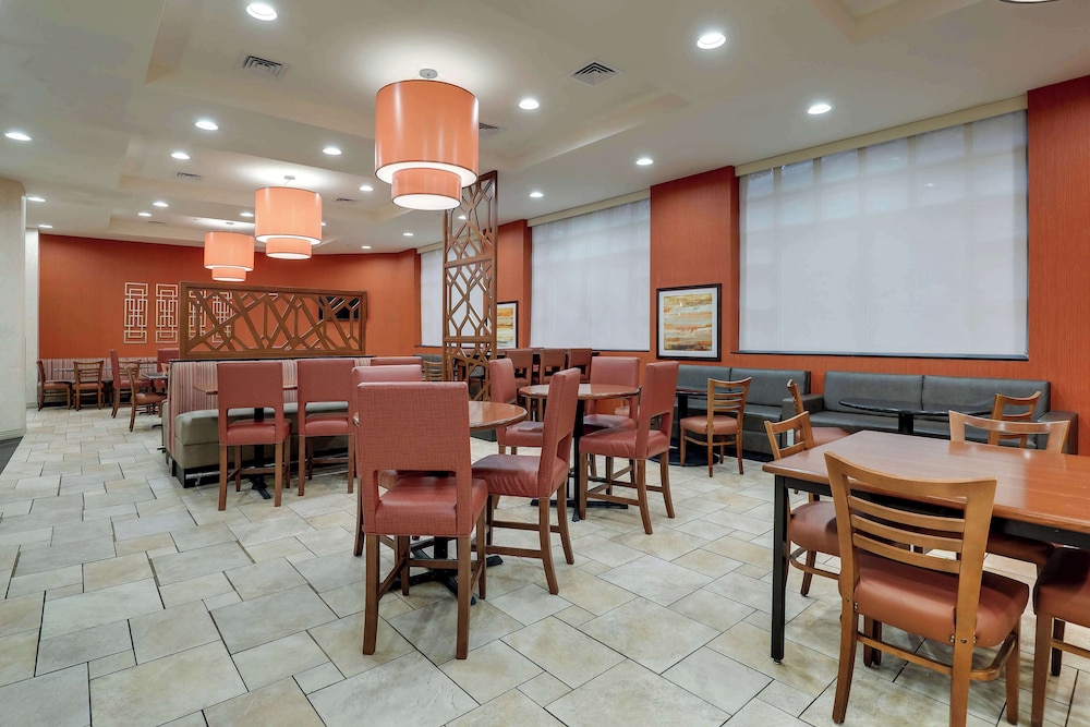 Drury Inn & Suites Charlotte Northlake 35/50