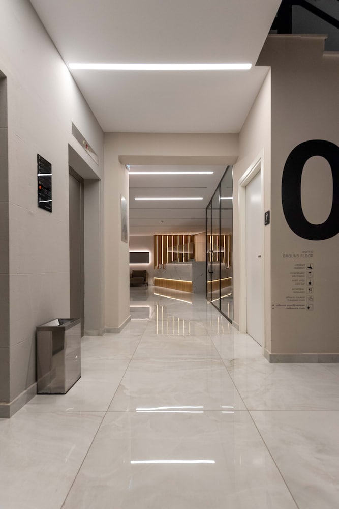 Dionissos Hotel 6/34