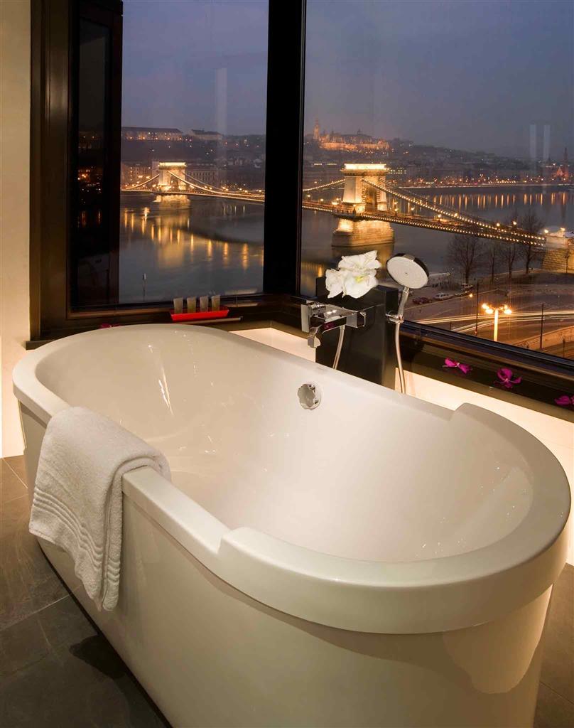 Sofitel Budapest Chain Bridge 24/50