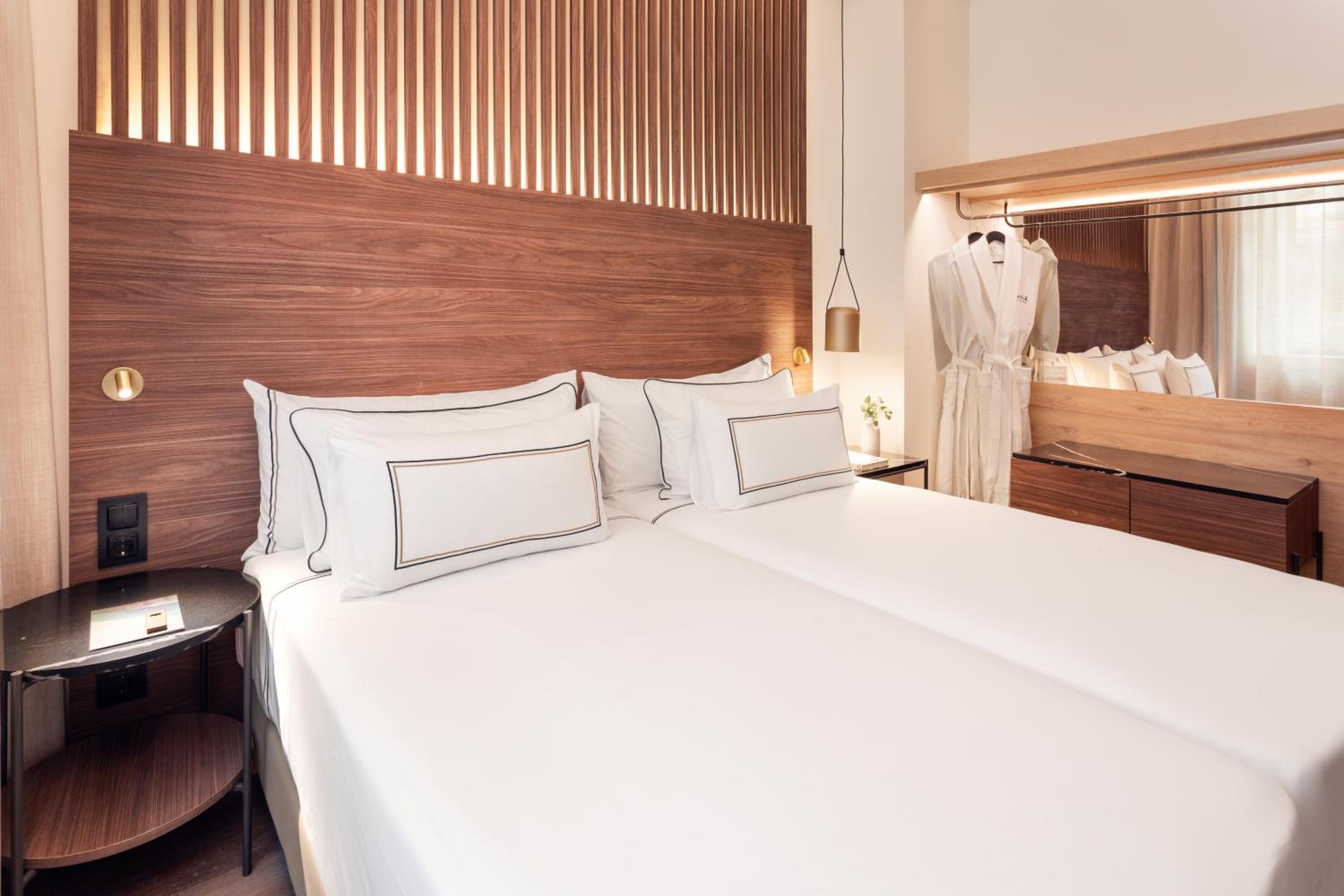 The Level, Suite, Double Bed