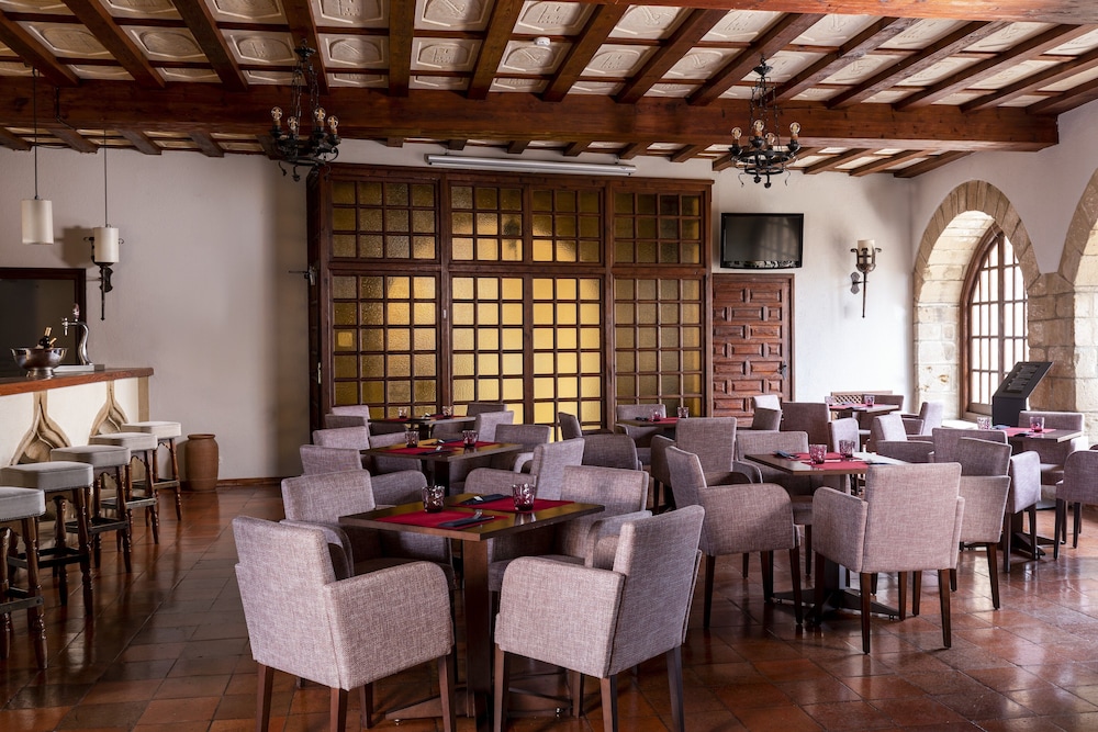 Parador De Tortosa 38/65