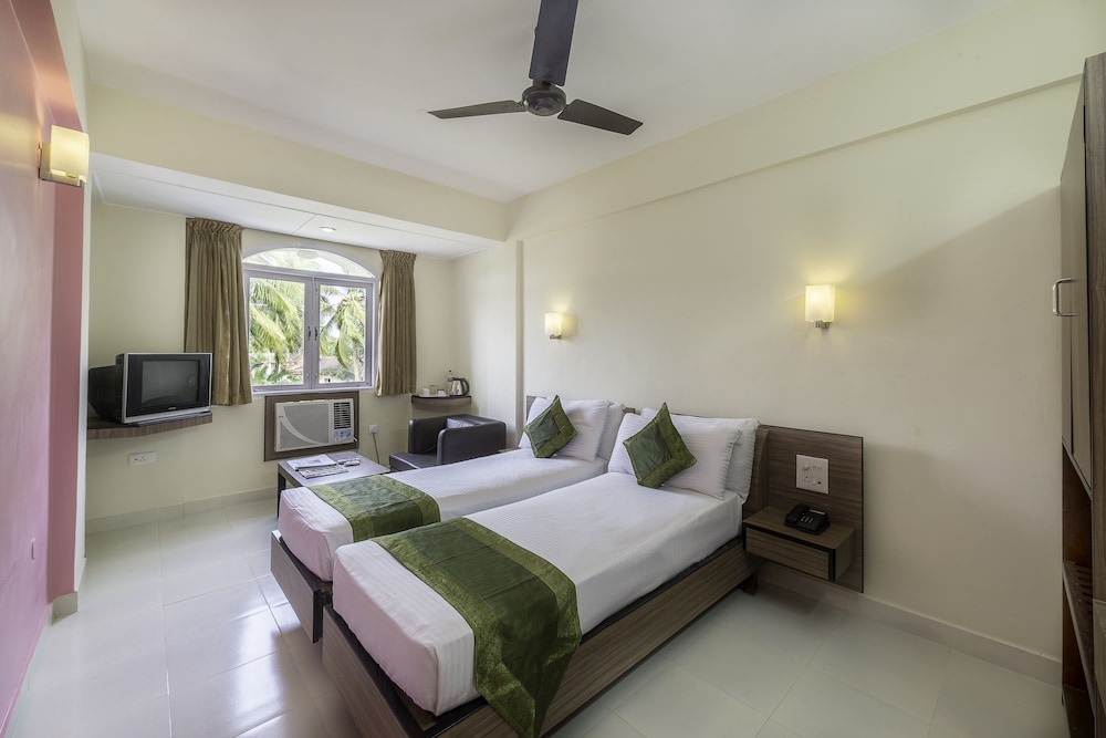 Treebo Trend Green Park Mapusa 18/54