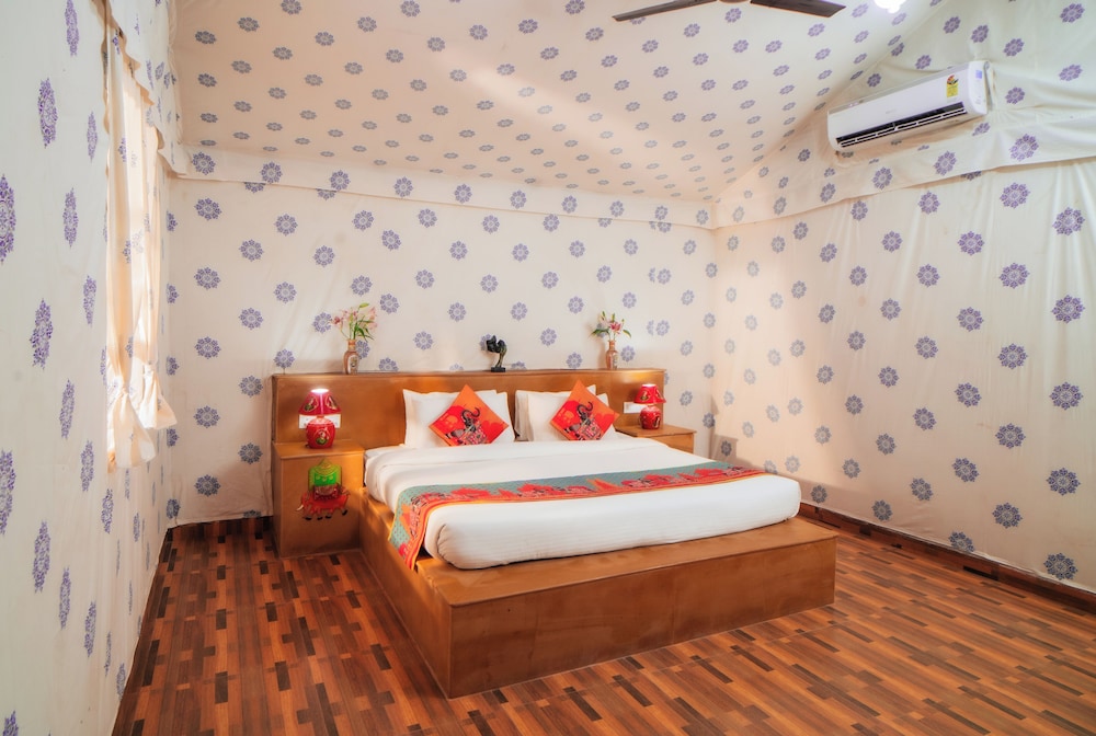 Chokhi Dhani Desert Camp 20/49