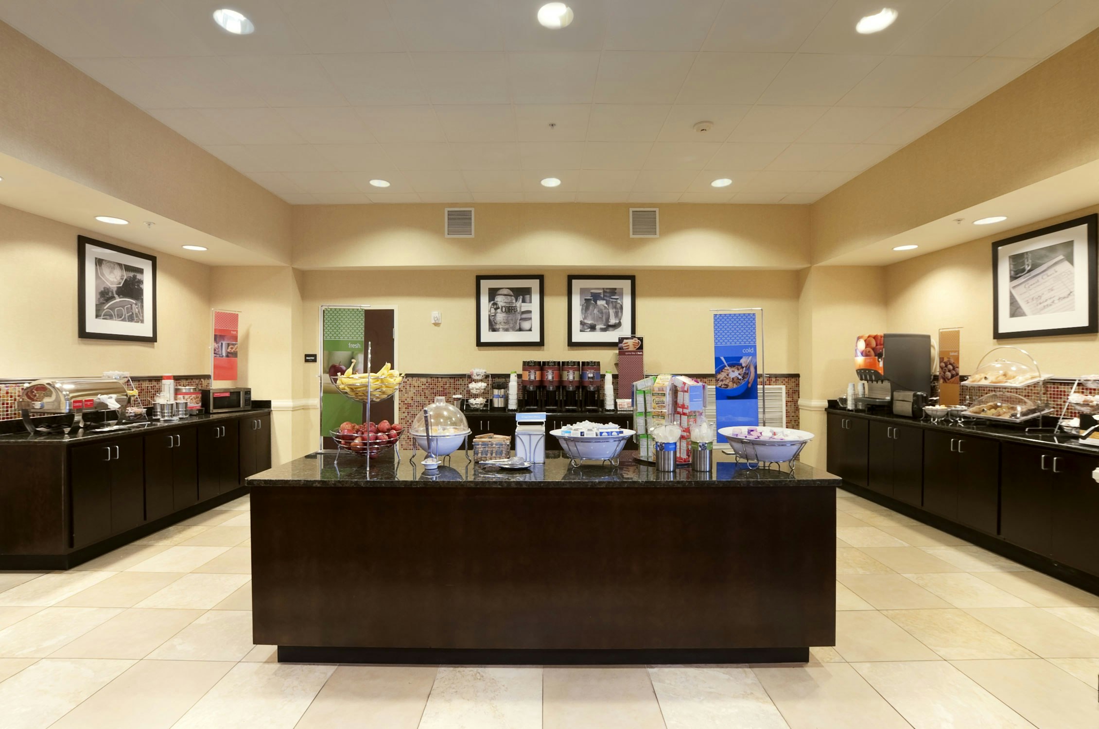 Hampton Inn Jacksonville Anniston Area Al 18/45